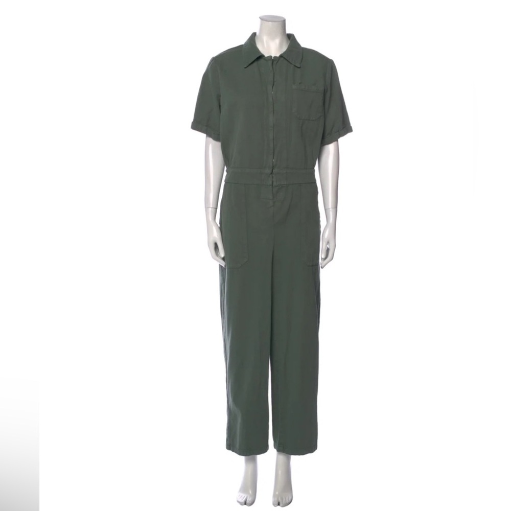 LaCausa size small olive green jumpsuit with zipper.